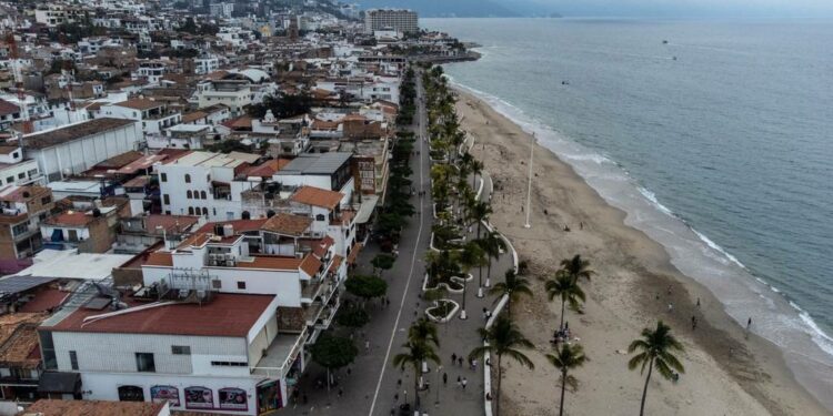¿Cuándo comprar un vuelo o reservar un hotel a menor precio? Así puedes ahorrar