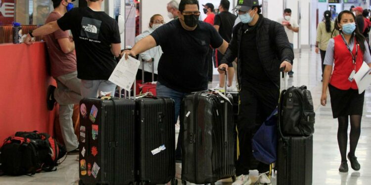 ¿Viajas? Estados Unidos actualiza su lista de países con mayor riesgo por el COVID-19 – El Financiero