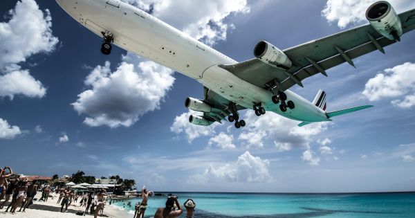 10 minutos, 10 pasajeros, cmo es el vuelo internacional ms corto y exclusivo del mundo