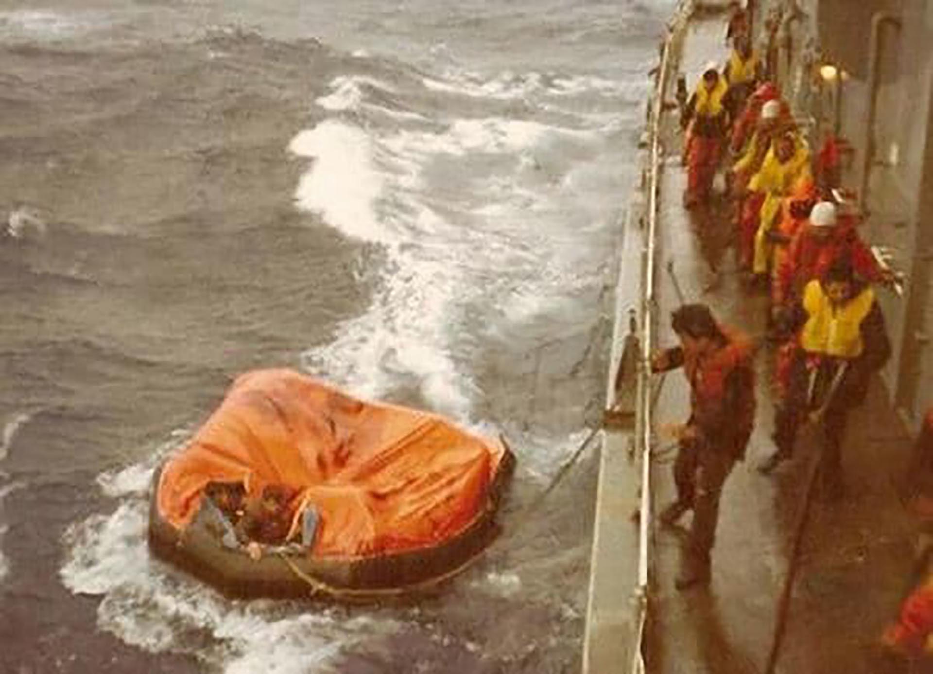 El rescate de los sobrevivientes del Crucero General Belgrano
