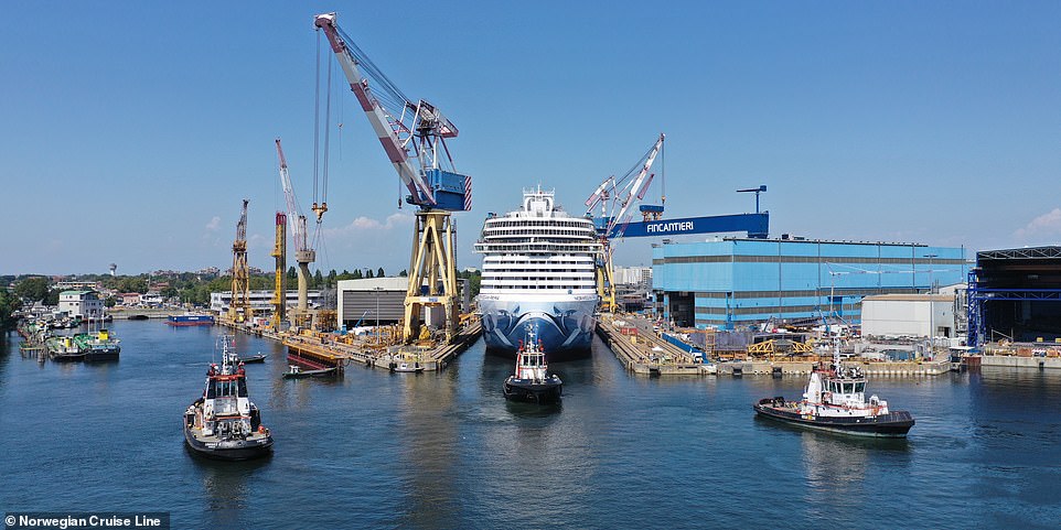 El Norwegian Prima, que transportará un máximo de 3215 pasajeros, será más pequeño que el último barco de Norwegian Cruise Line, pero con 26 000 metros cuadrados (279 861 pies cuadrados) de áreas públicas, se sentirá como el más espacioso
