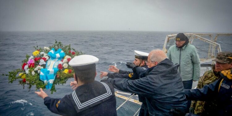 Alfredo Núñez, sobreviviente del hundimiento del crucero General Belgrano: “Después de eso, nací de vuelta" | Un testimonio directo, a 40 años del bombardeo británico