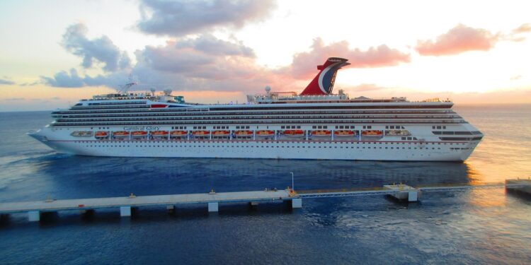 Carnival reinicia todos sus cruceros desde Estados Unidos