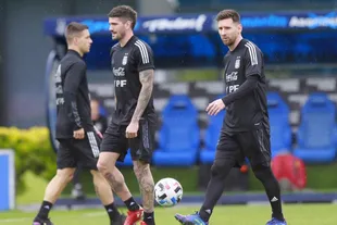 Lionel Messi - Rodrigo De Paul, la dupla por la que el público argentino deposita su confianza