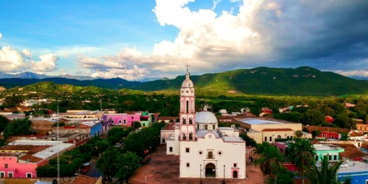 Cosalá, Pueblo Mágico de Sinaloa con aguas termales
