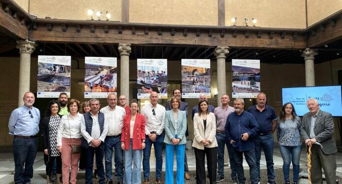 Presentación del Plan de Sostenibilidad Turística, de las Hoces. / EL ADELANTADO
