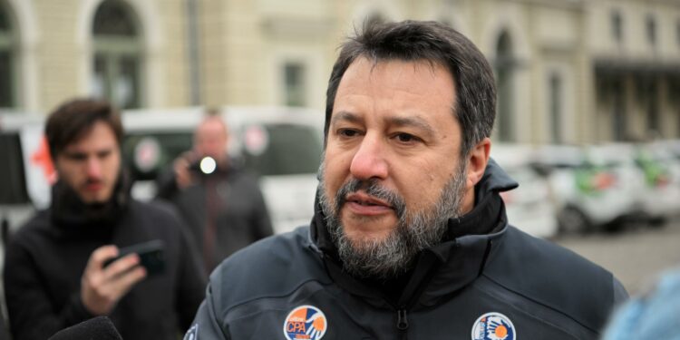 Las críticas en Italia obligan a Salvini a cancelar un anunciado viaje a Moscú