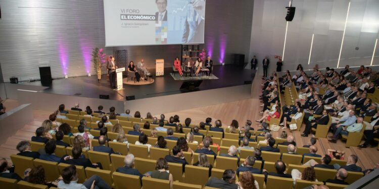 El VI Foro El Económico