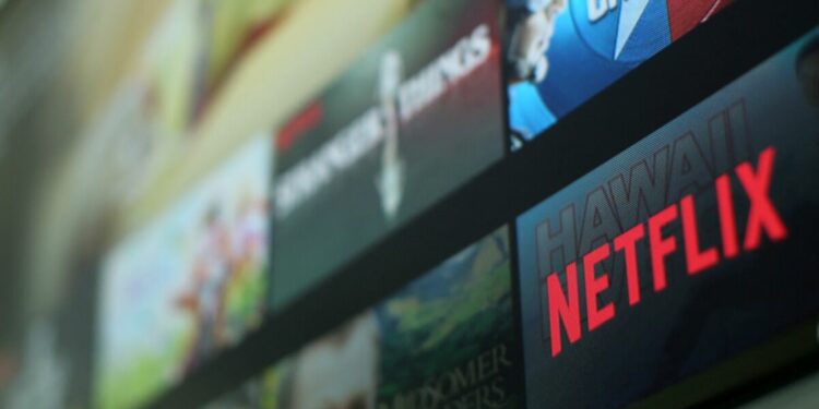 Netflix y otras acciones de entretenimiento que han caído más de 50% este año