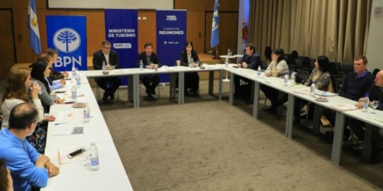 Neuquén participará del Encuentro de Turismo de Reuniones (con una oferta turística en Parques Nacionales y Áreas Naturales Protegidas) | Neuquén Al Instante