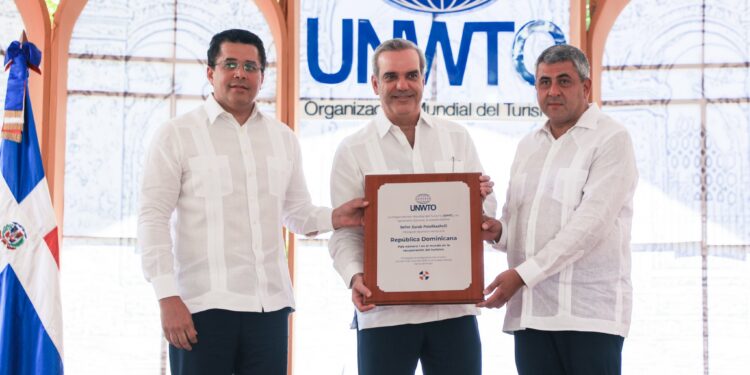 OMT reconoce a Dominicana como país líder en recuperación de la industria turística