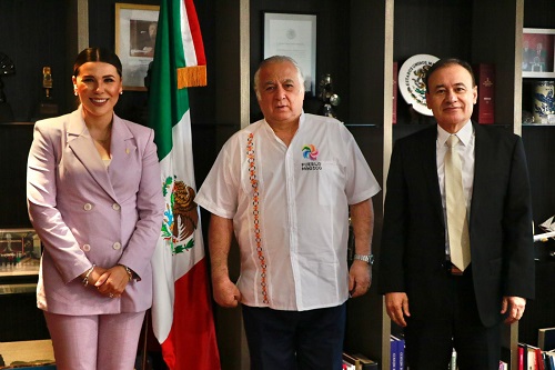 El secretario de Turismo, Miguel Torruco Marqués, se reunió con los gobernadores de Baja California, Marina del Pilar Avila Olmeda; de Sonora, Alfonso Durazo Montaño; y los titulares de Turismo de Sinaloa, Nayarit y Baja California Sur.