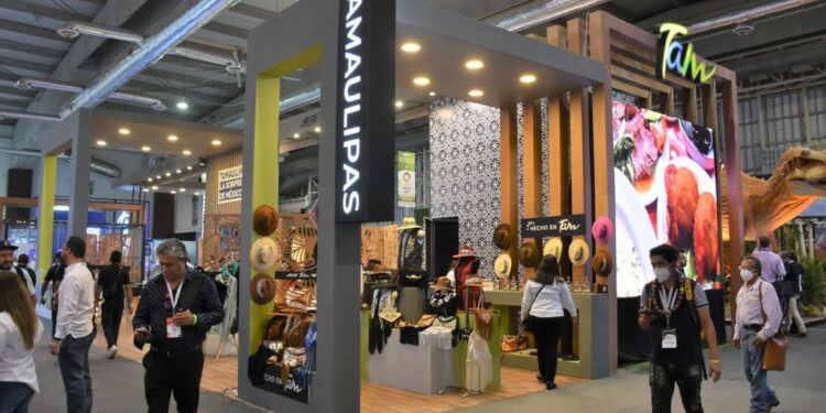 Tamaulipas negocia acuerdos con Aeromar y Airbnb en Tianguis Turístico