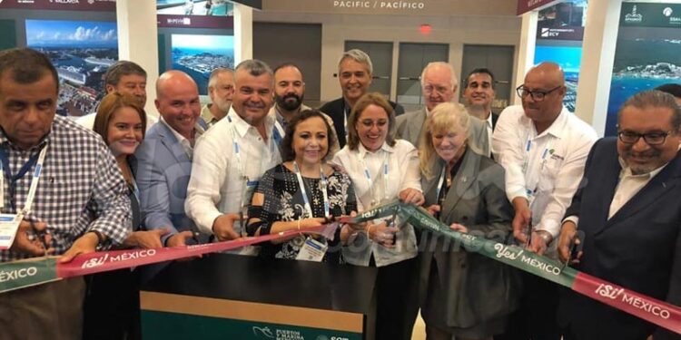 The Dolphin Company participa con éxito en Seatrade Cruise Global en