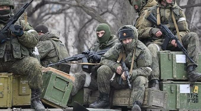 Ucrania alerta de la presencia de ocho cruceros portamisiles rusos en el mar Negro