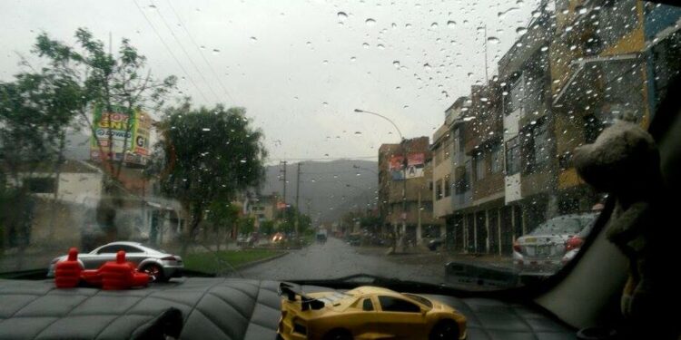 Viaje en auto: consejos para manejar seguros en tiempos de lluvias | Invierno | Viaje en carretera | RMMN | VAMOS