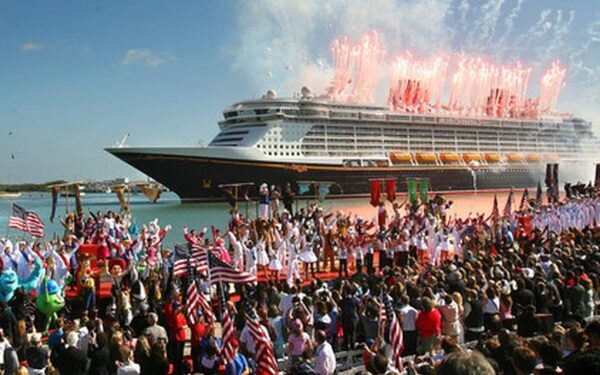 Disney Dream deja Port Canaveral después de 11 años
