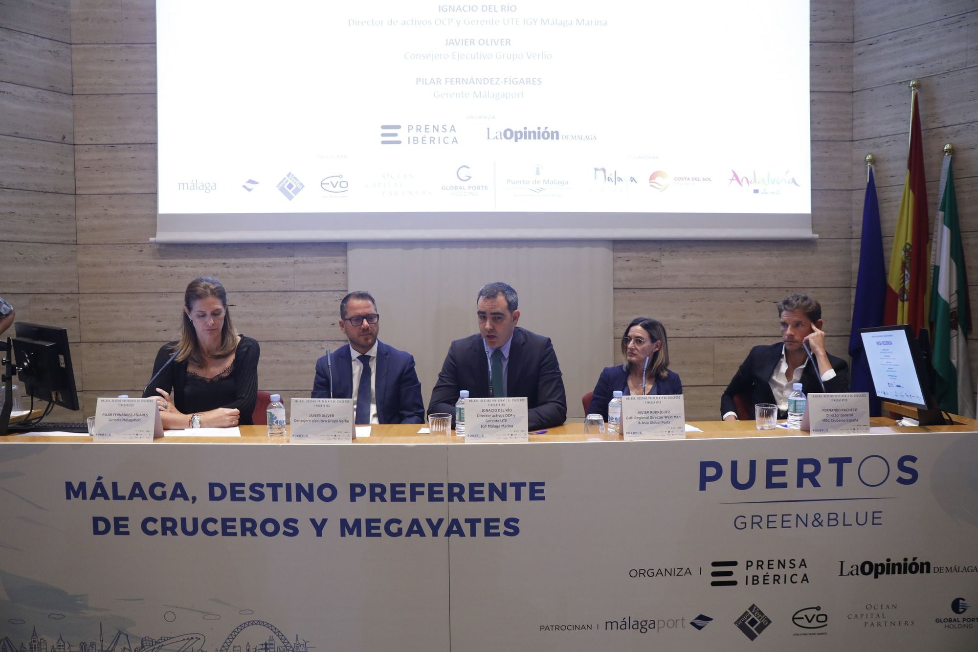 Foro sobre cruceros y megayates en el Puerto de Málaga