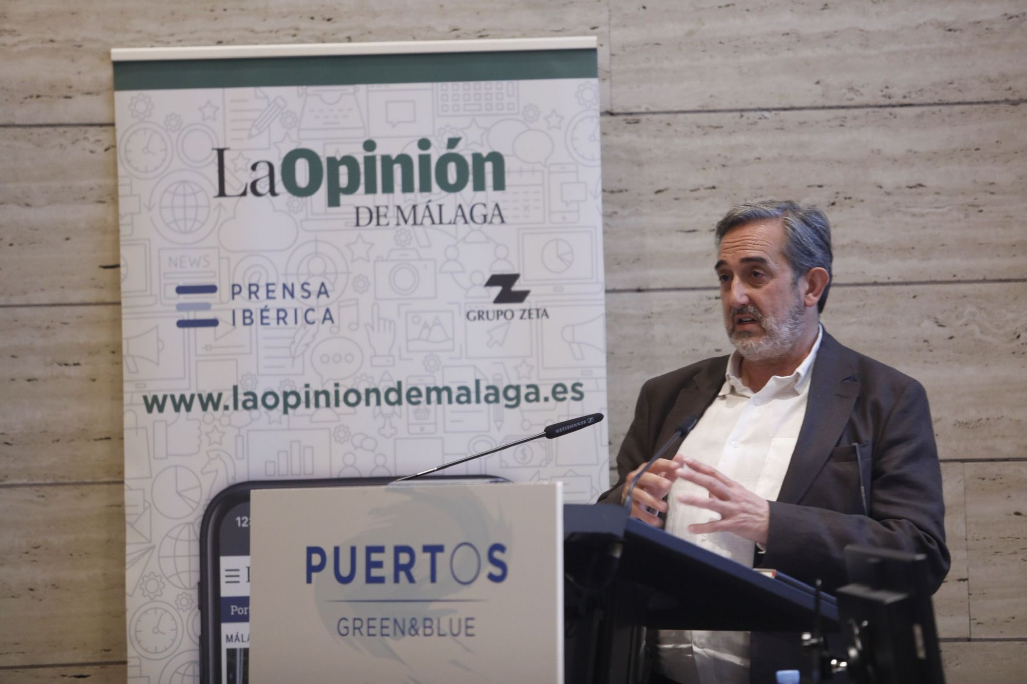 Foro sobre cruceros y megayates en el Puerto de Málaga