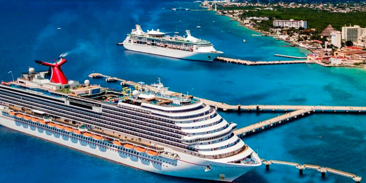 Cruceros se reactivan y preparan 100% de tripulaciones