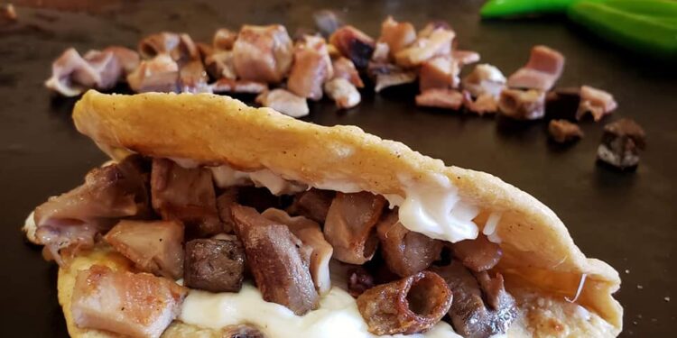 Vive la 4ta edición del Festival Gastronómico de la Larga y la Quesadilla, que se realizará los días 4, 11 y 12 de junio en el Jardín Principal de Salvatierra, Guanajuato.