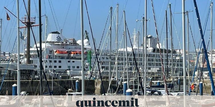 A Coruña recibirá hasta el jueves cuatro cruceros, dos de ellos grandes trasatlánticos