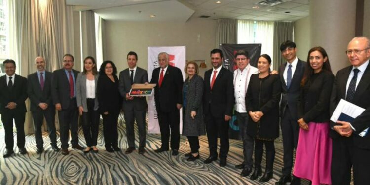 Aerolíneas canadienses buscan destinos en México