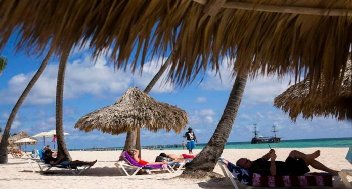 Agencias de viaje reportan aumento de ventas de boletos nacionales e internacionales