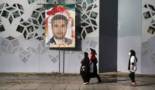 Los guardias iraníes acusan a los “sionistas” de asesinar a un coronel