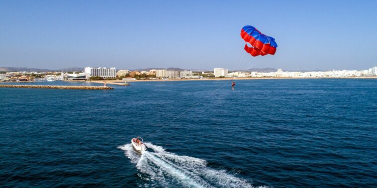 Algarve, una fuente de calma y de adrenalina