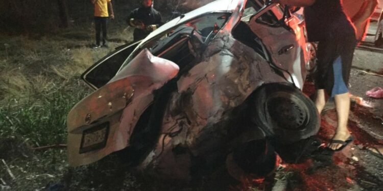 Choque deja 4 heridos en crucero de La Laguna Colorada, Culiacán