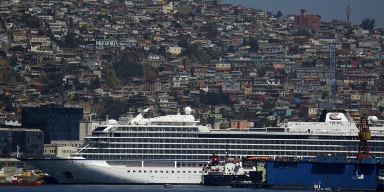 Cifras prepandemia: Puerto de Valparaíso proyecta más de 30 cruceros para temporada 2022-2023