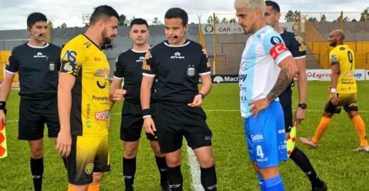 Crucero ganó y llegó a la punta