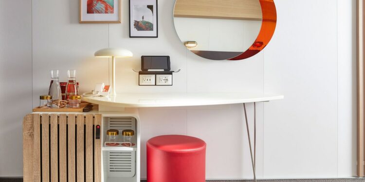 Decoración del crucero Valiant Lady de Virgin Voyages