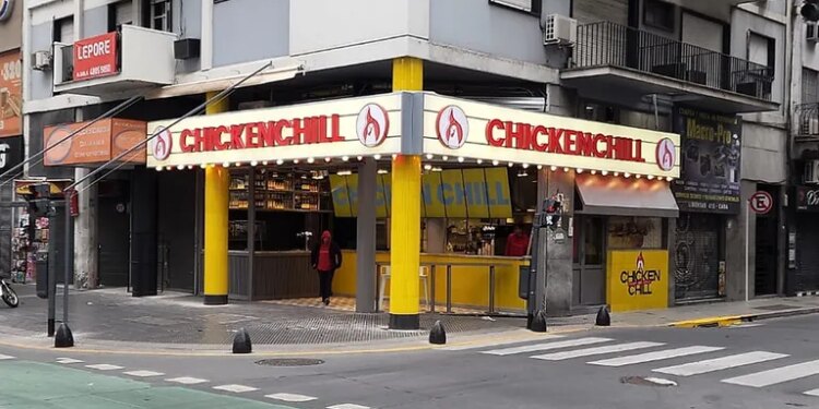 Cuál es la nueva cadena de fast food que mañana abrirá en Buenos Aires