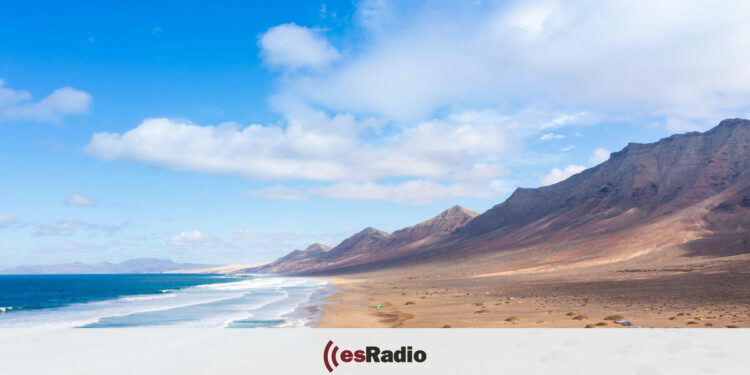 Descubrimos las mejores playas de España para cada tipo de viajero y visitamos la sorprendente Madeira