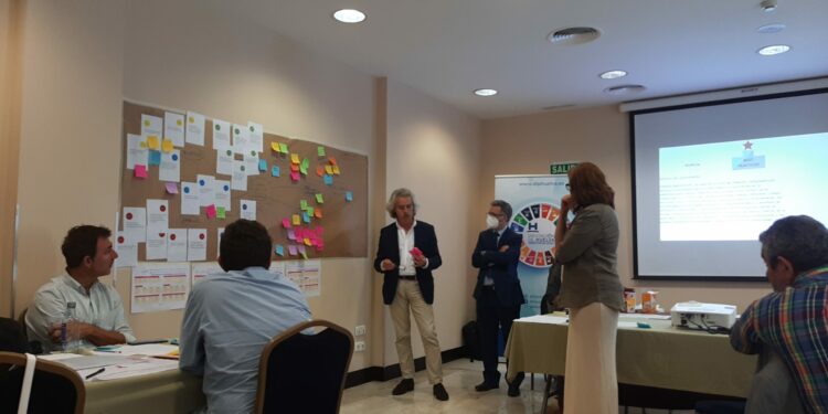Diputación invita a los agentes de la industria turística a compartir conocimiento en un taller de formación