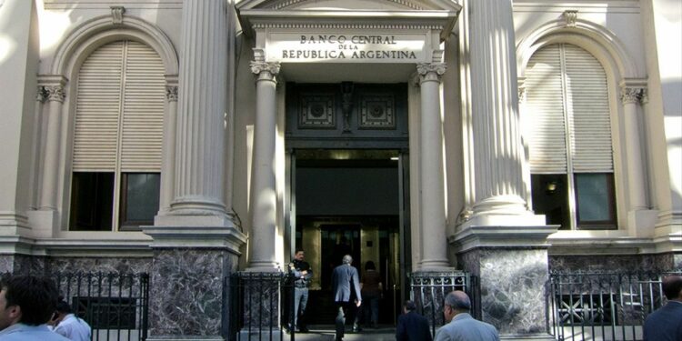 El BCRA dio de baja las cuotas para los productos adquiridos en el exterior