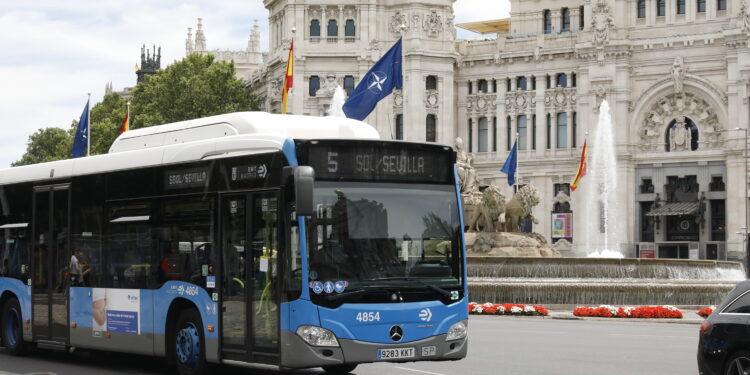 El Plan de Movilidad para la cumbre de la OTAN reduce el tráfico más del 30 % y eleva la demanda en la EMT hasta el 87,4 %