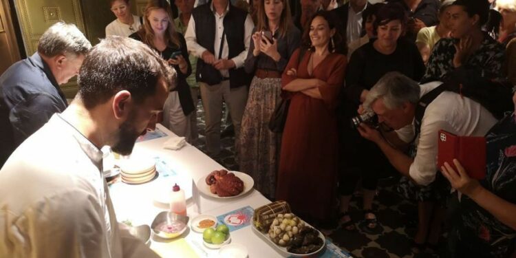 El marisco de O Grove conquista los paladares europeos en Bruselas