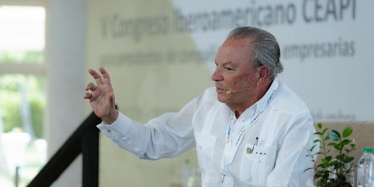 Empresarios destacan rol de "nueva industria turística" para crecimiento post-pandemia