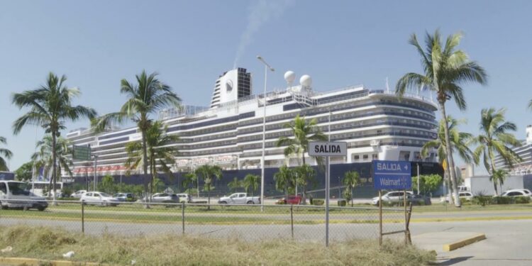 En septiembre reactivarán arribos de cruceros en Vallarta