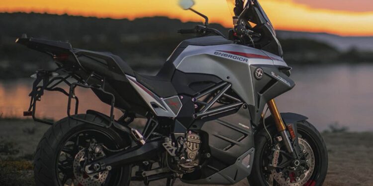 motocicleta electrica energica experia trail viajes largos-interior3