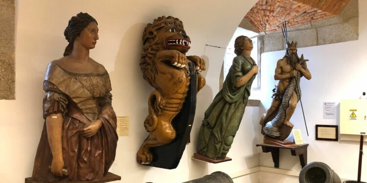 Evolucin de la Armada desde los Reyes Catlicos hasta el siglo XX