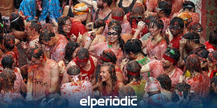 La Tomatina volverá a teñir de rojo Buñol el 31 de agosto con 22.000 participantes