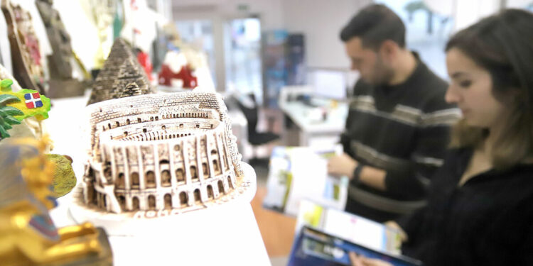 Las agencias de viajes de Sevilla toman vuelo