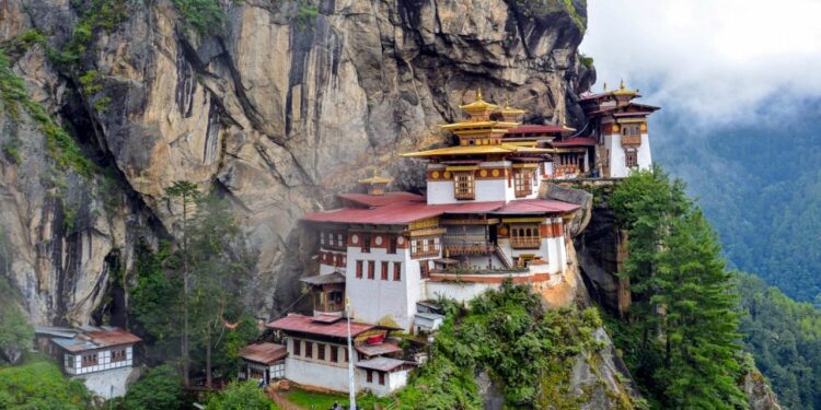 Los hoteles más recónditos del mundo: Un viaje de lujo a los confines de la Tierra