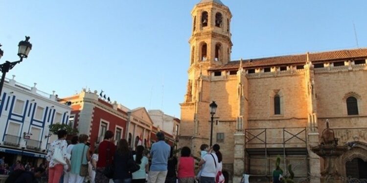 Los residentes en C-LM realizaron 1.054.727 viajes en el primer trimestre y gastaron una media de 68 euros al día