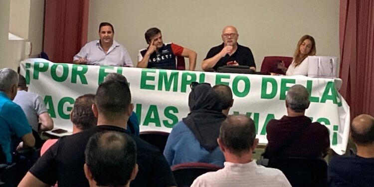 Los trabajadores de las agencias de viaje confían en la buena voluntad de las navieras