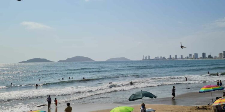 Los viajes a Puerto Vallarta se podrían desplomar por viruela del mono
